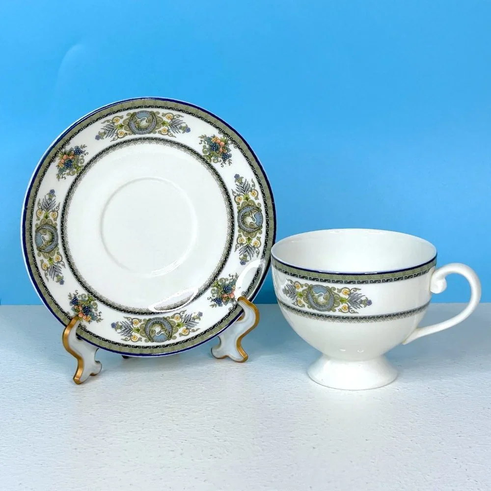 Mikasa Ultima+ Super‎ Strong Fine China HK305 Victorian Crest Cup And Saucer Set